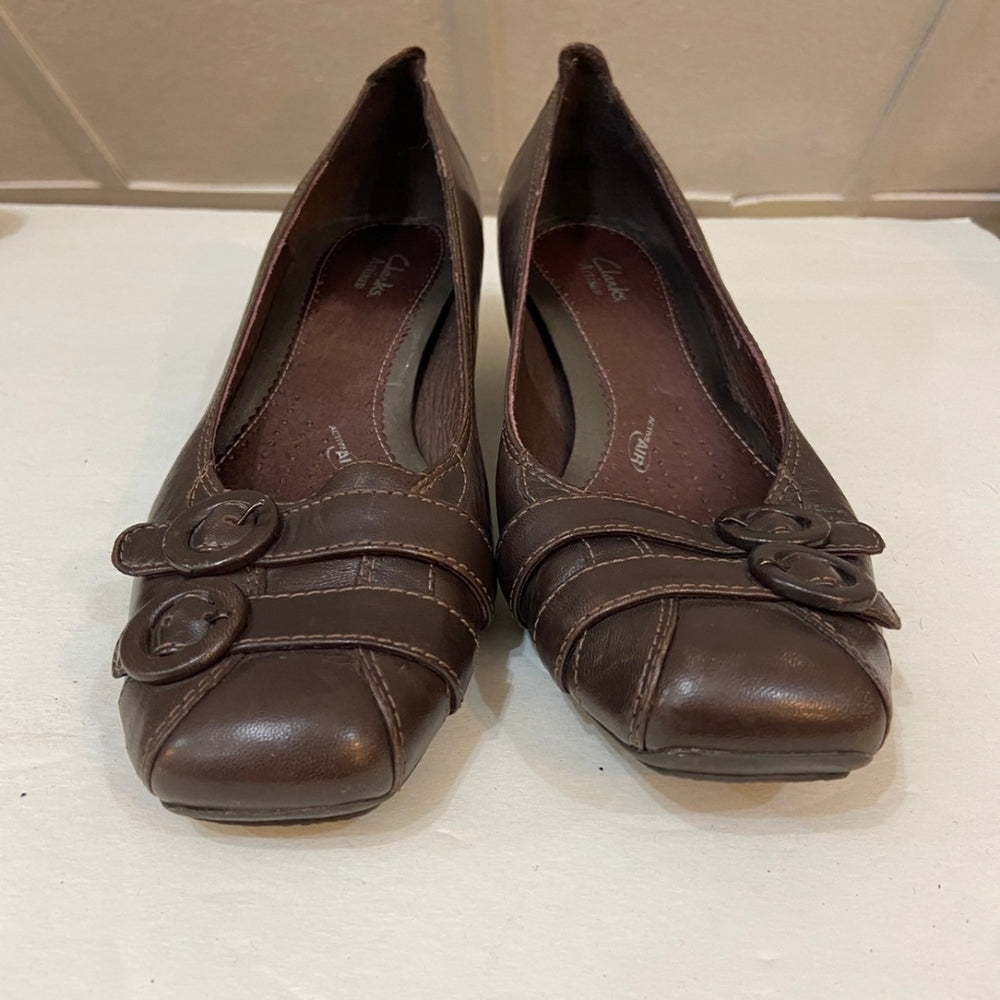 Clark's Artisan, Brown Leaather Low Heels - Size 9