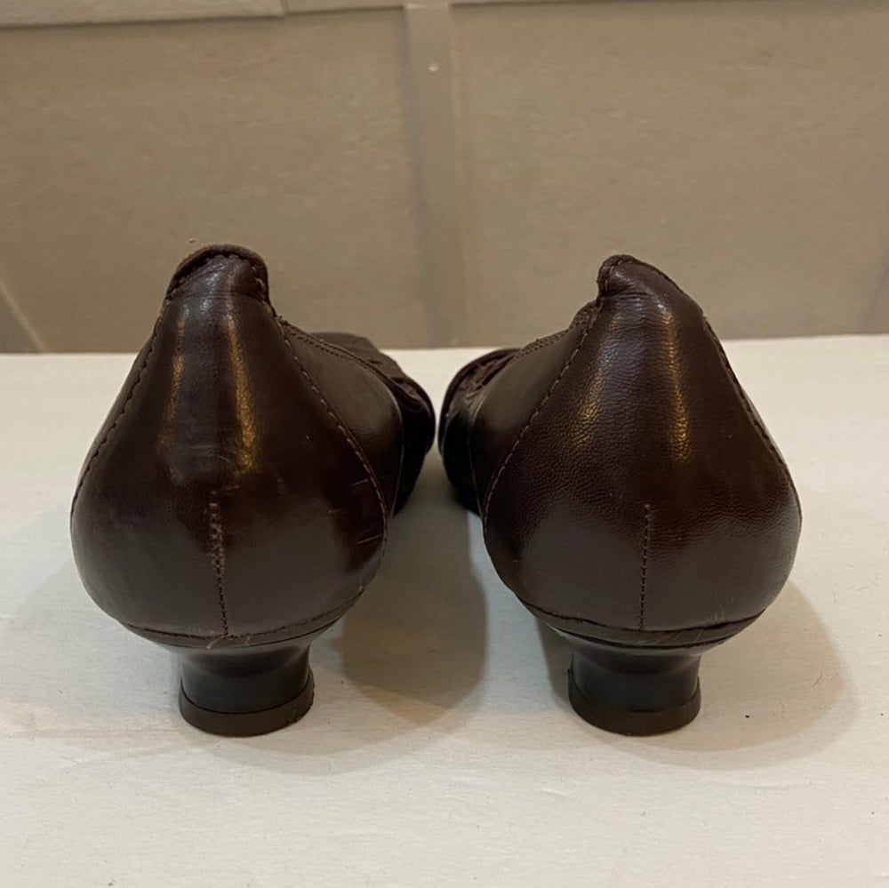 Clark's Artisan, Brown Leaather Low Heels - Size 9
