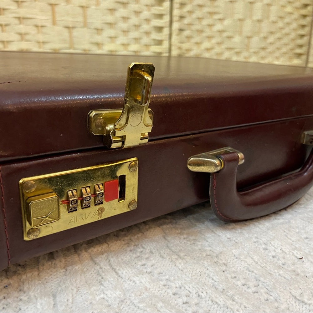 Vintage Airway Burgundy Leather Briefcase with Coded Lock 18in x 13in x 3in