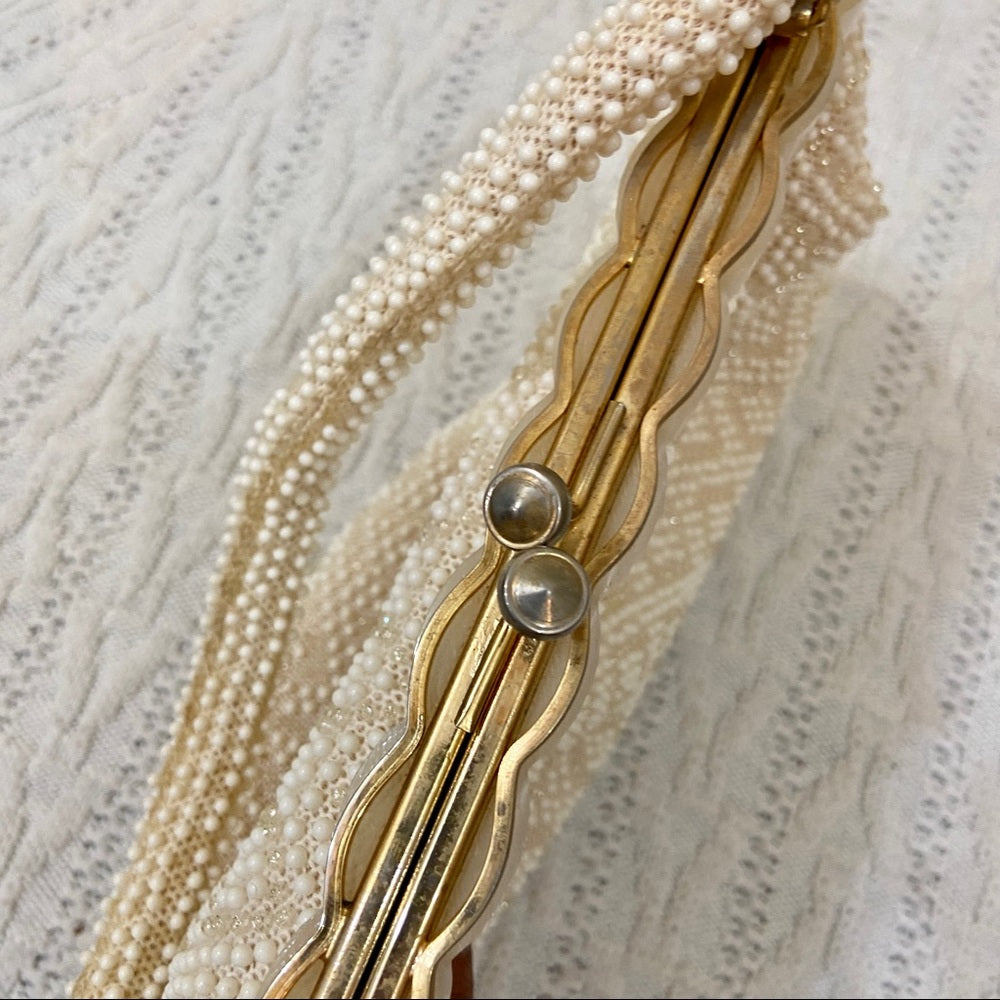 Vintage, White Beaded Handbag with Mother of Pearl Clasp