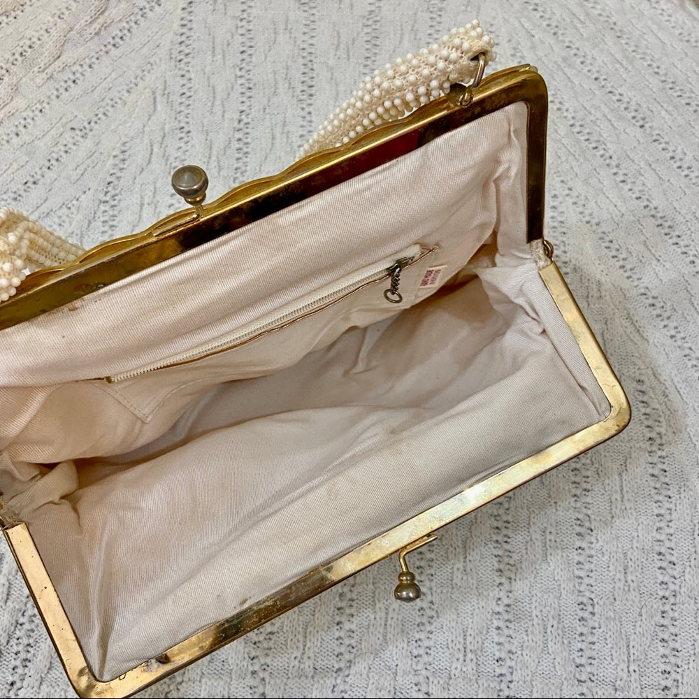 Vintage, White Beaded Handbag with Mother of Pearl Clasp