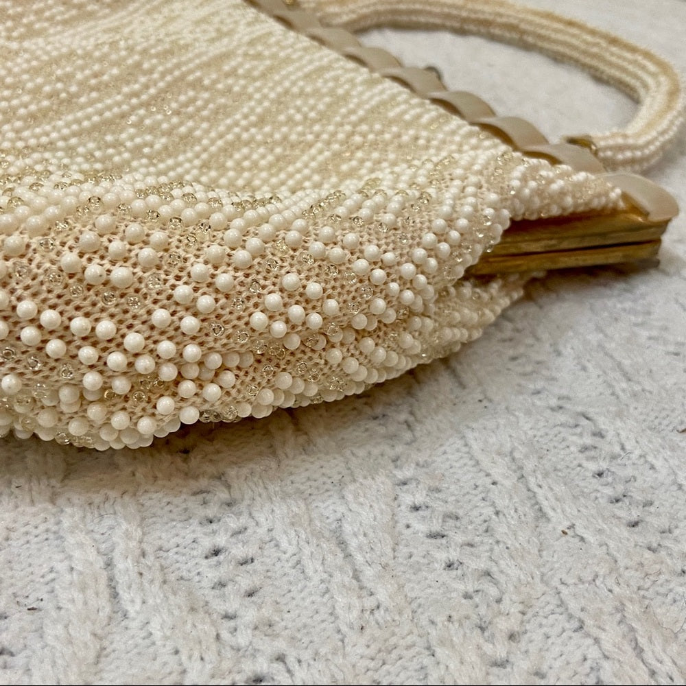Vintage, White Beaded Handbag with Mother of Pearl Clasp
