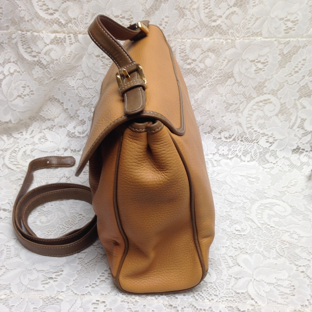 Authentic Loewe, Spain Tan Leather Shoulder Bag