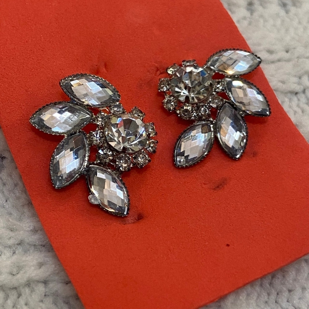 Vintage Rhinestone Earrings, Clear Clip On Earrings