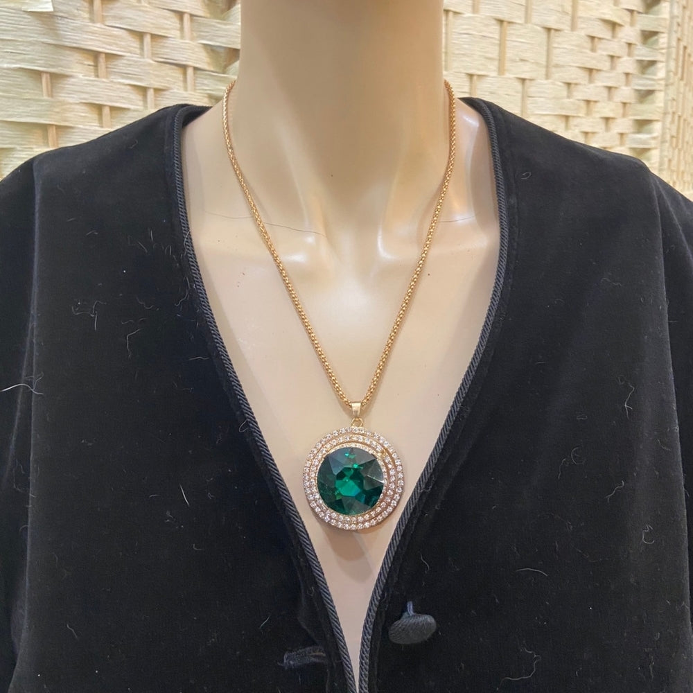 Gold Toned Faux Emerald Necklace decorated with Rhinestones