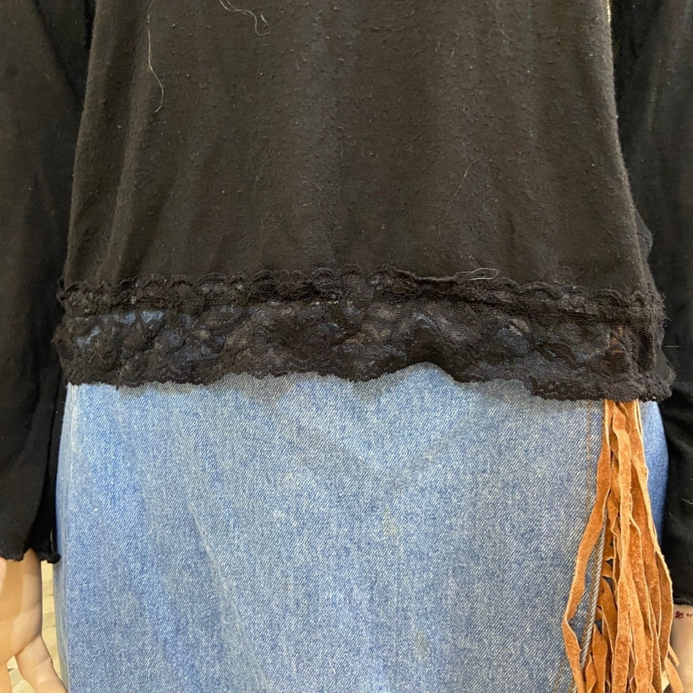 No Boundaries, Black Long Sleeve Top - Size L