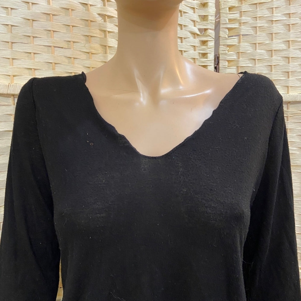 No Boundaries, Black Long Sleeve Top - Size L