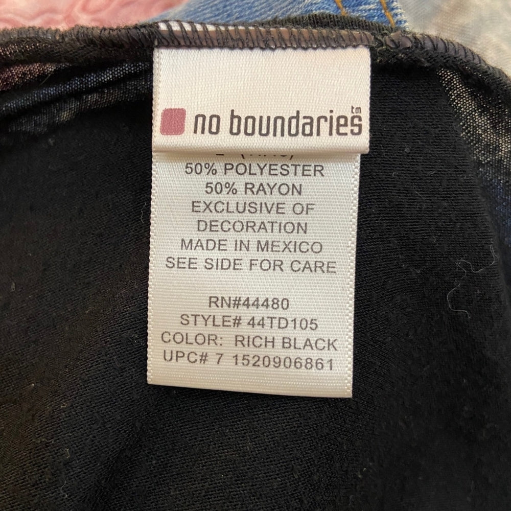 No Boundaries, Black Long Sleeve Top - Size L