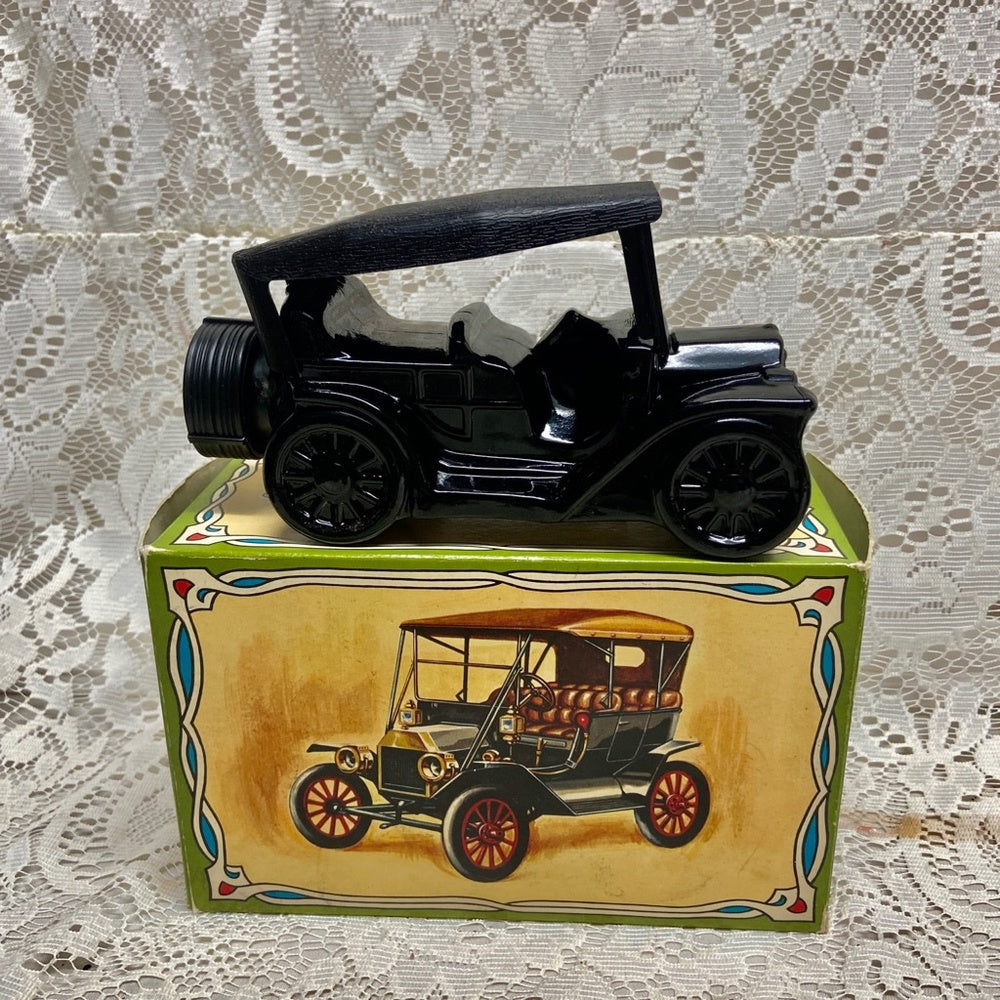 Vintage 1970s Avon Touring Tribute After Shave Decanter 6Fl Oz (NIB)