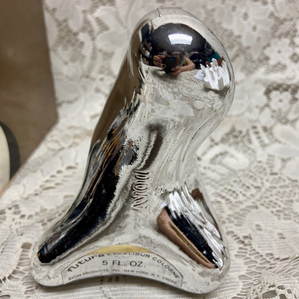 Vintage 1970s Avon Futura Excalibur Cologne Decanter 6Fl Oz (NIB)
