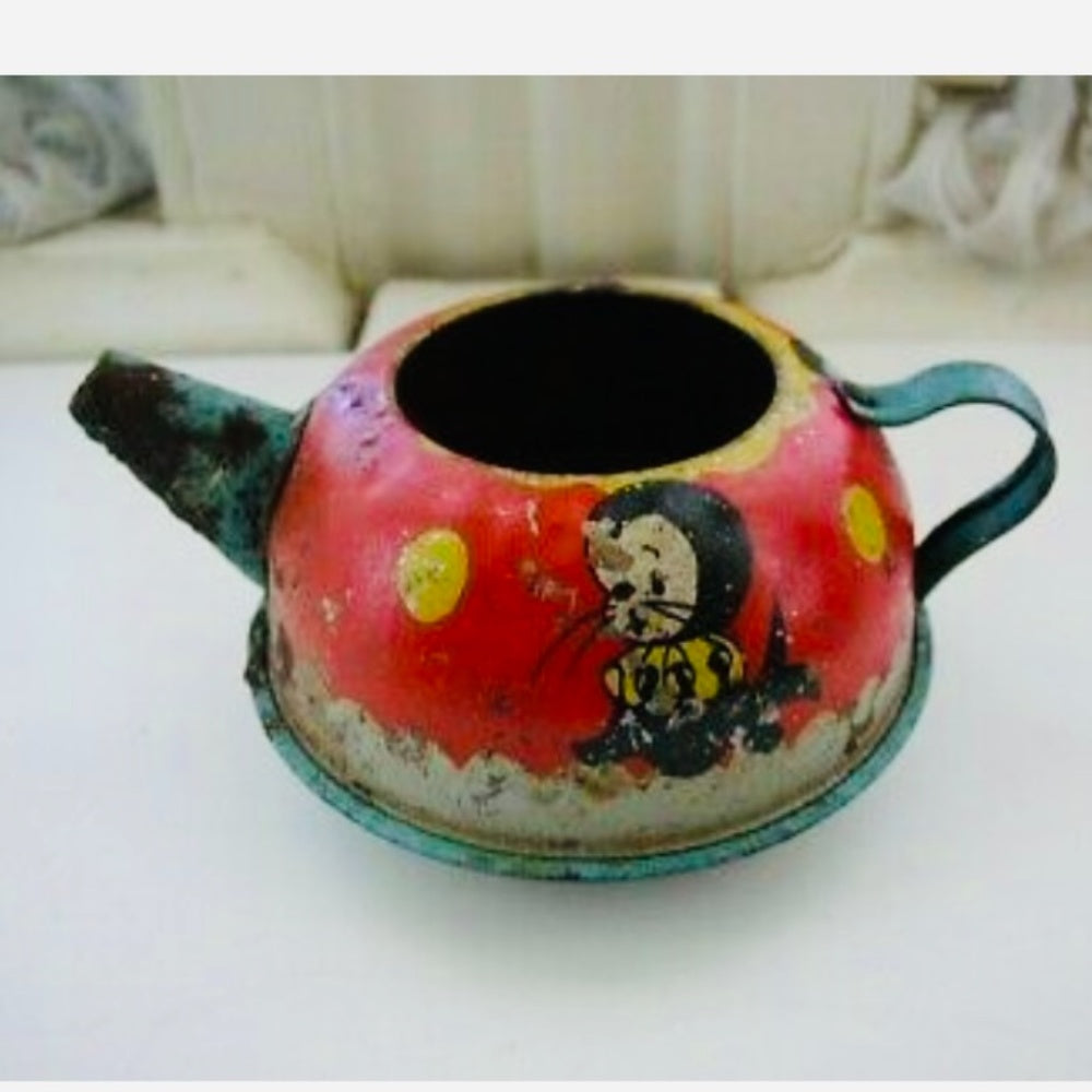 1948 Ohio Art #158, Circus 8-pc Child’s Tin Tea Set