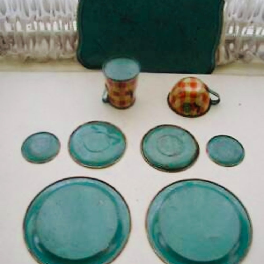 Rare, 1930s Ohio Art, FB Peat’s Humpty Dumpty 9-pc Childs Tin Tea Set