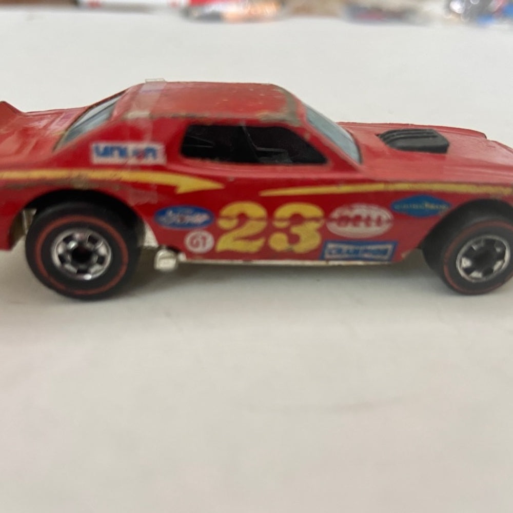 Vintage Hotwheels-Mattel Inc. 1975 Torino Stocker