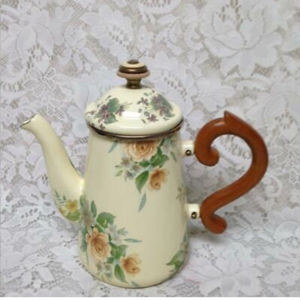 1983 Camp MacKenzie Childs Ltd., Beige Floral Enamelware, 8pcTea or CampSet