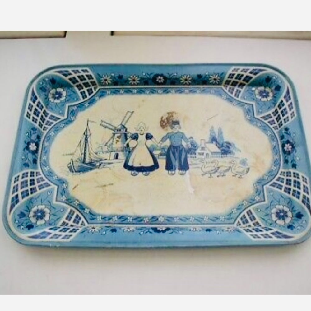 1940-50s Wolverine, Delft 15-pc Child’s Tin Tea Set