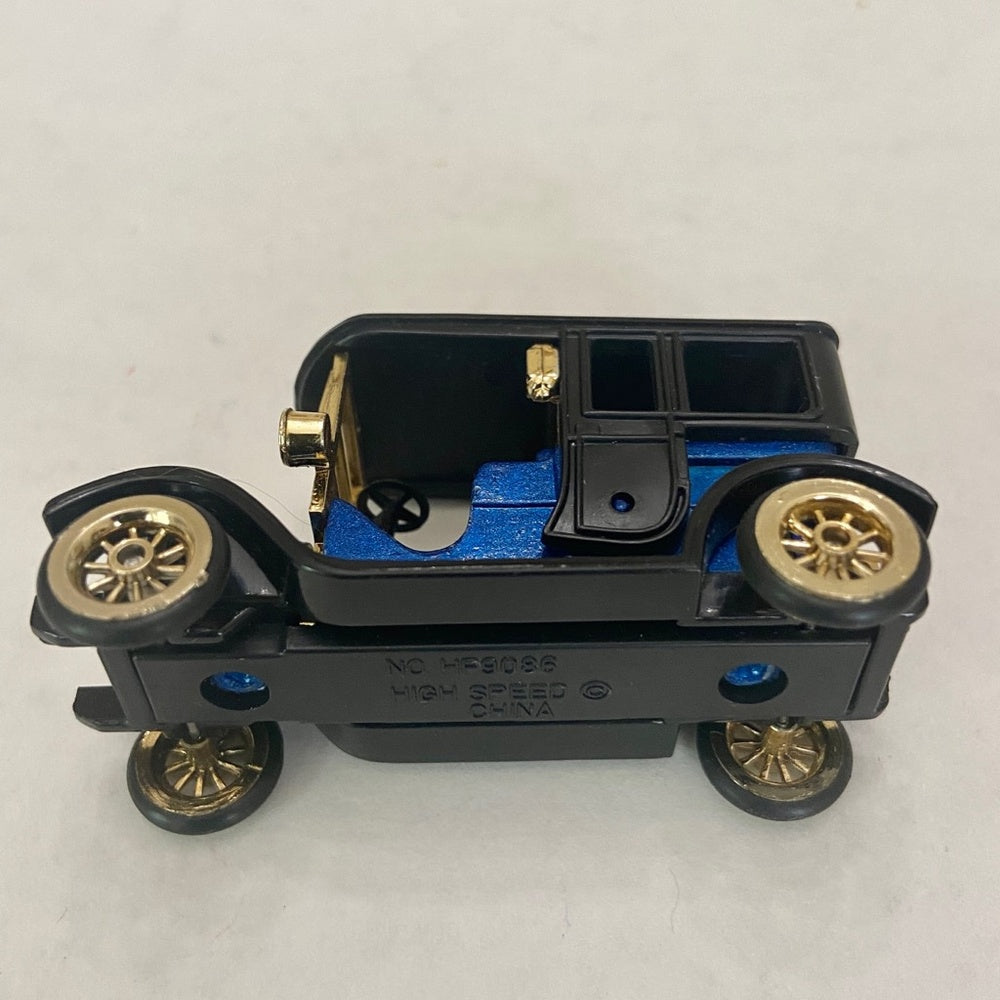 Highspeed blue car