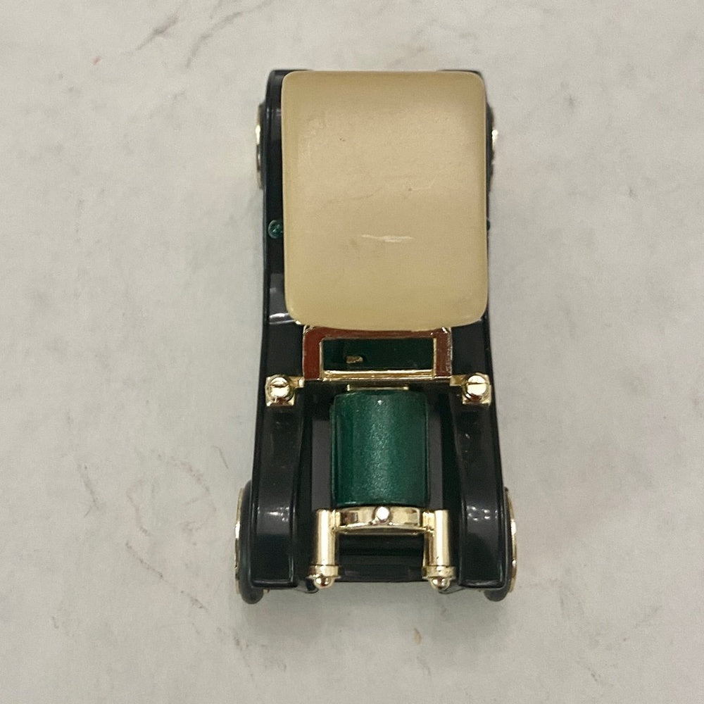 Highspeed green car (B0722)
