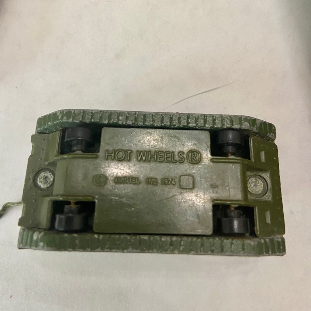 Vintage Hotwheels-Mattel Inc. 1974 tank