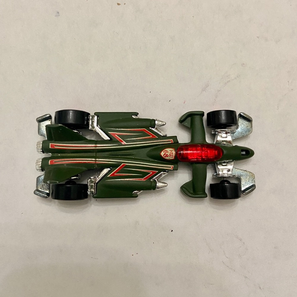 Vintage Hotwheels-Mattel Inc. 2000 Jet Threat (Dark Green)