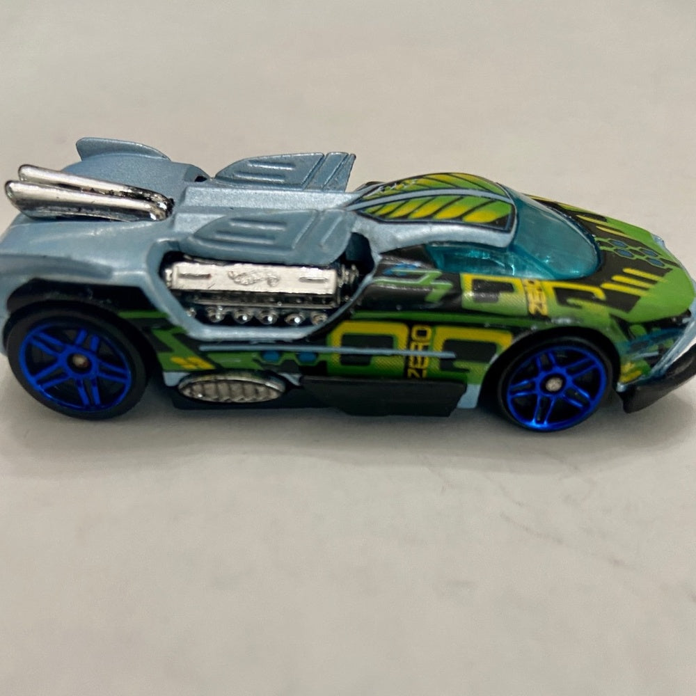 Vintage Hotwheels-Mattel Inc. 2000 maelstrom