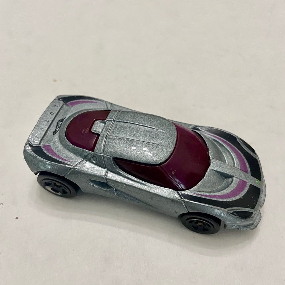 Hot Wheels Lotus Evija - 229 - Mattel - Carrinho de Brinquedo - Magazine Luiza
