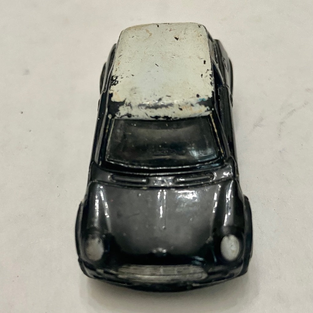 Vintage Hotwheels-Mattel Inc. 2001 Mini Cooper