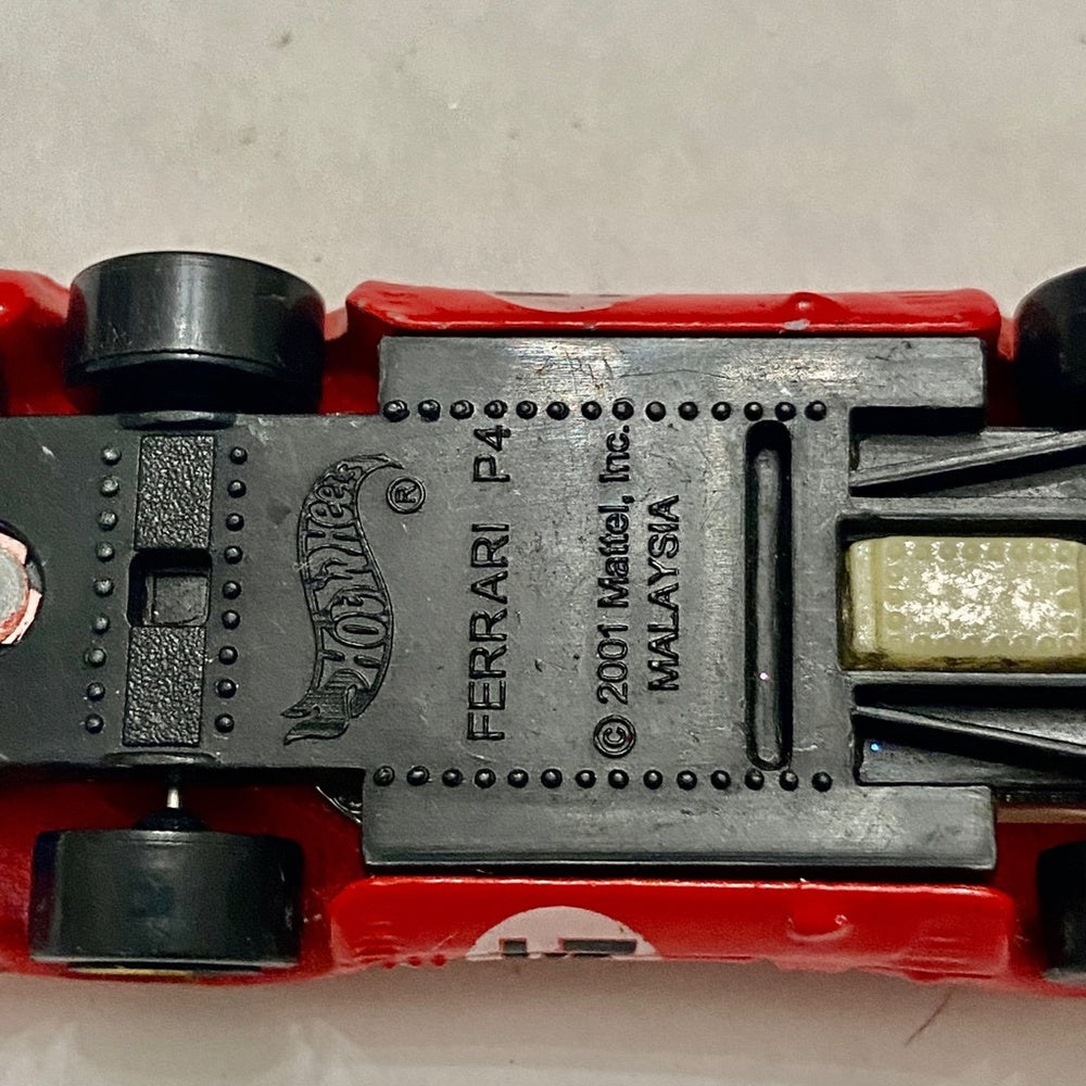 Vintage Hotwheels-Mattel Inc. 2001 Ferrari p4