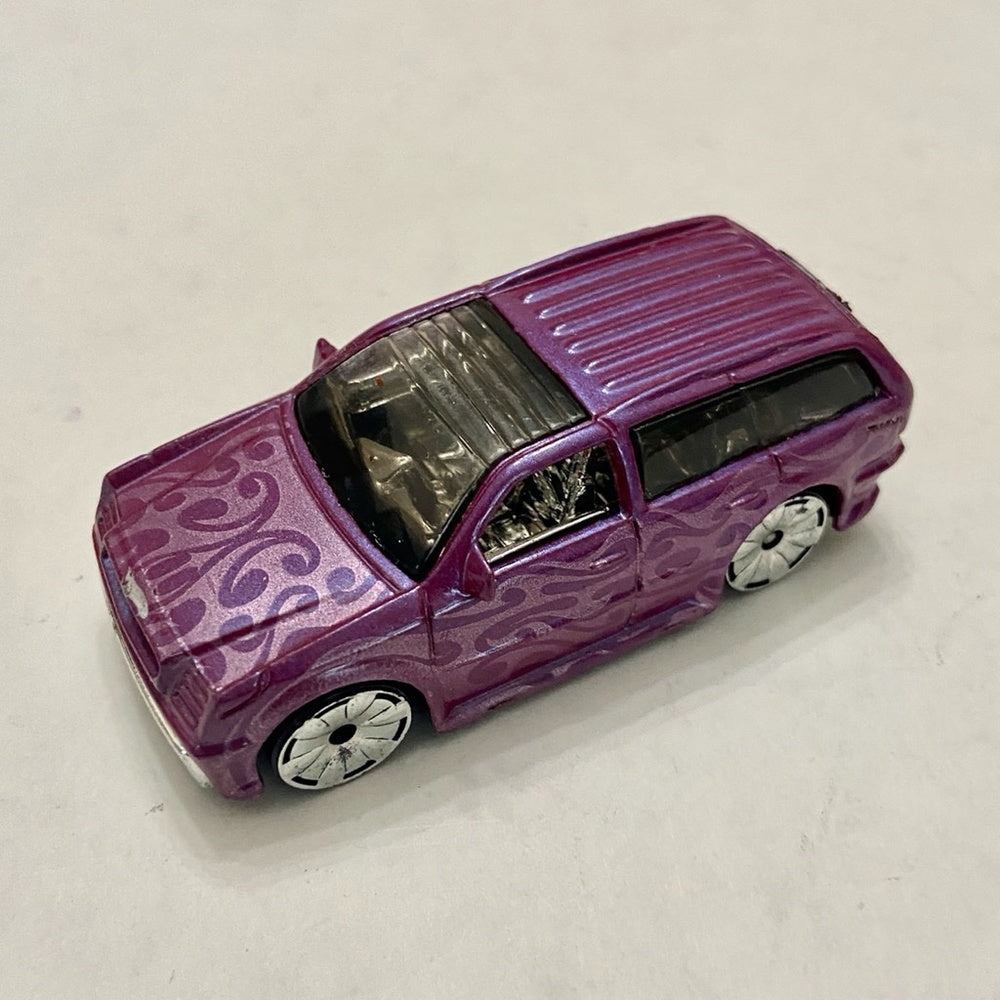 Vintage Hotwheels-Mattel Inc. 2002 boom box