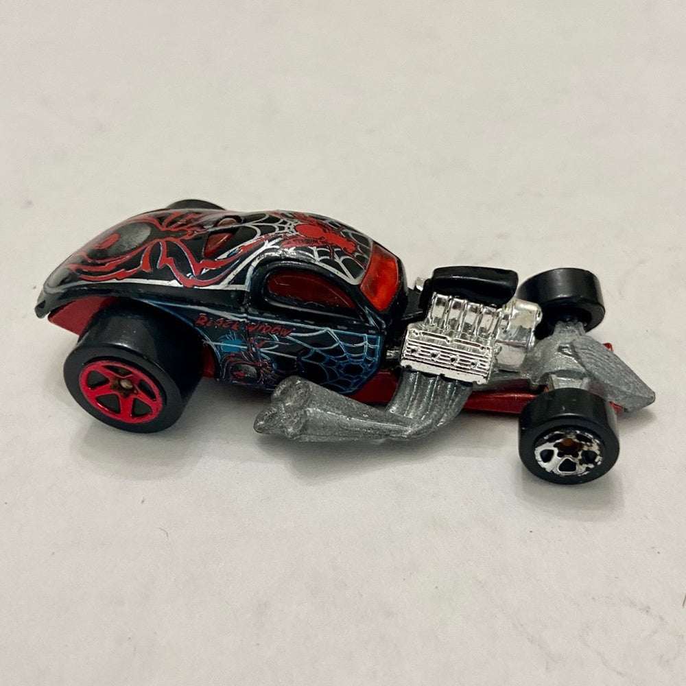 Vintage Hotwheels-Mattel Inc. 2002 Spider 1/4 mile coupe