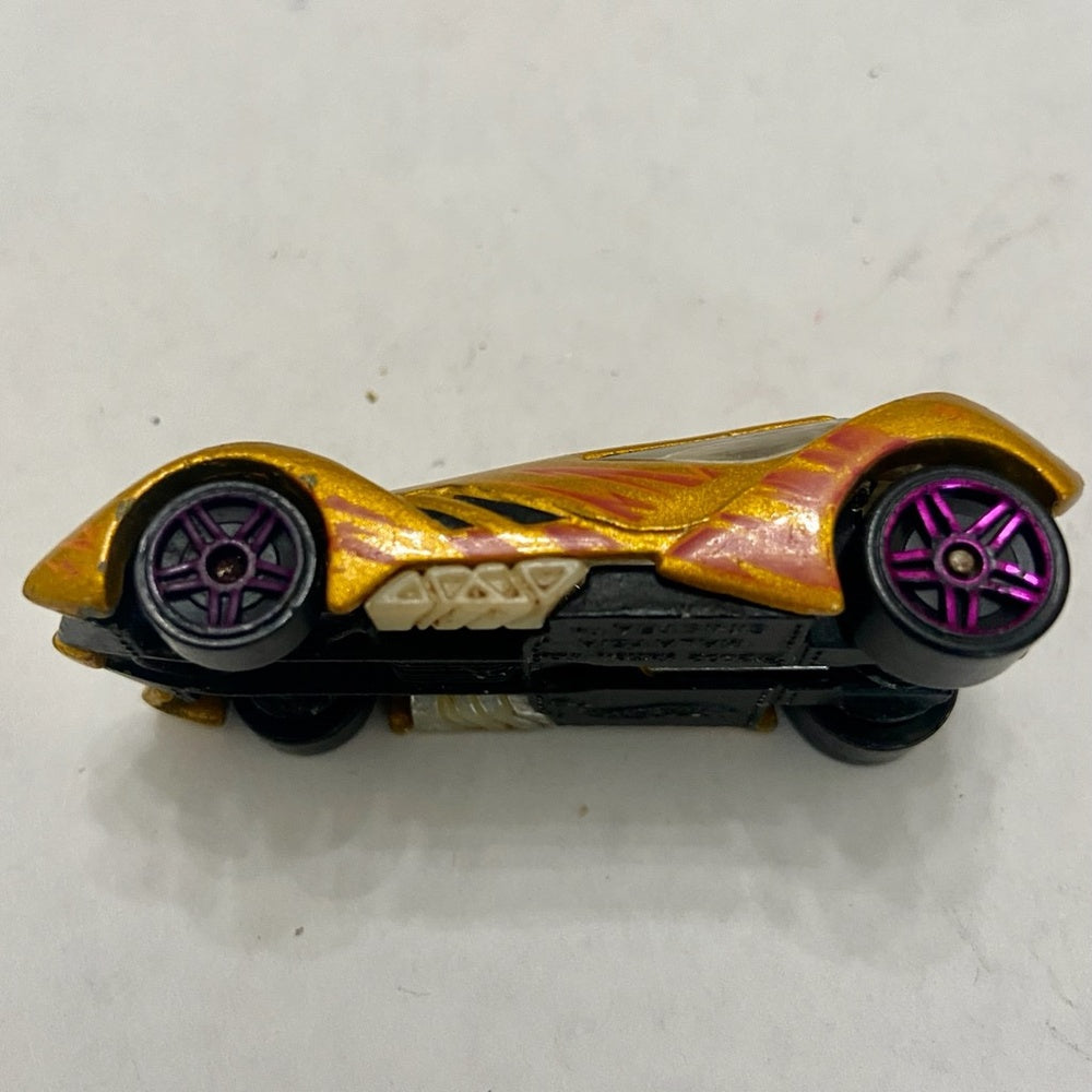 Vintage Hotwheels-Mattel Inc. 2002 Sinistra