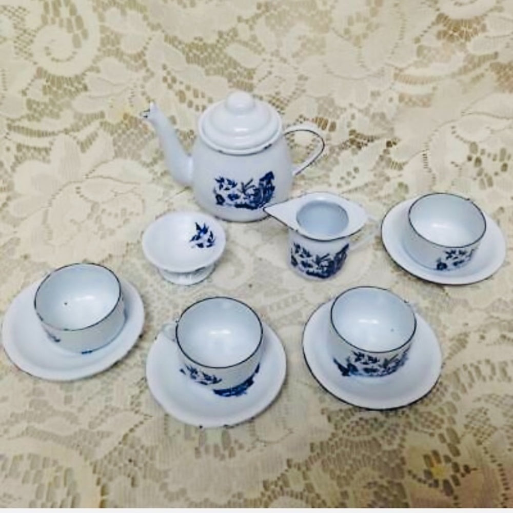 Vintage 12-pc Blue Willow Enamelware, Child’s Tea Set