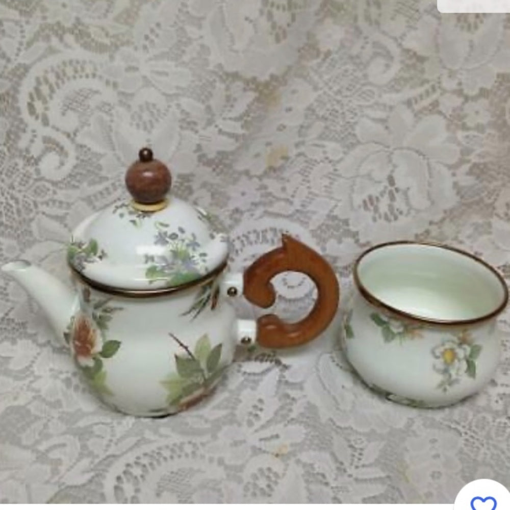 Vintage, MacKenzie Childs White Floral Enamelware 7pcTea Set