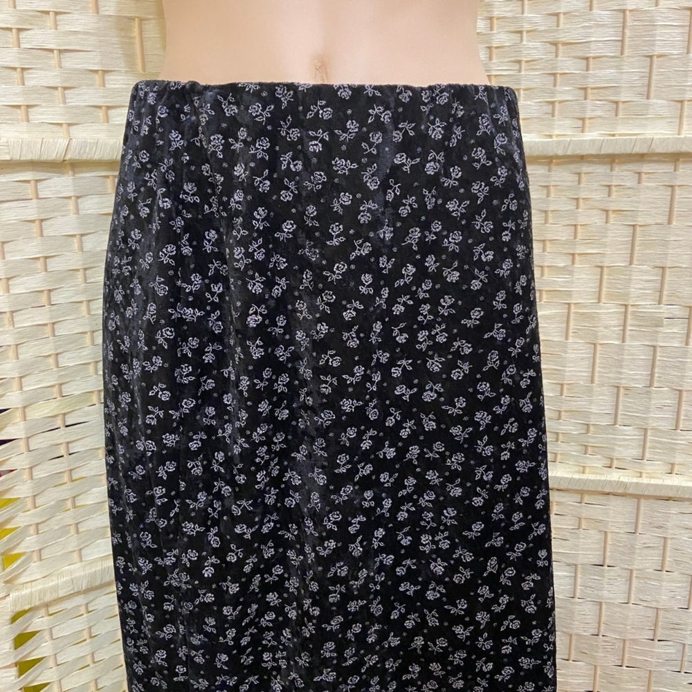 Black Longsleeve Top with Velvety Rose Printed Skirt Set