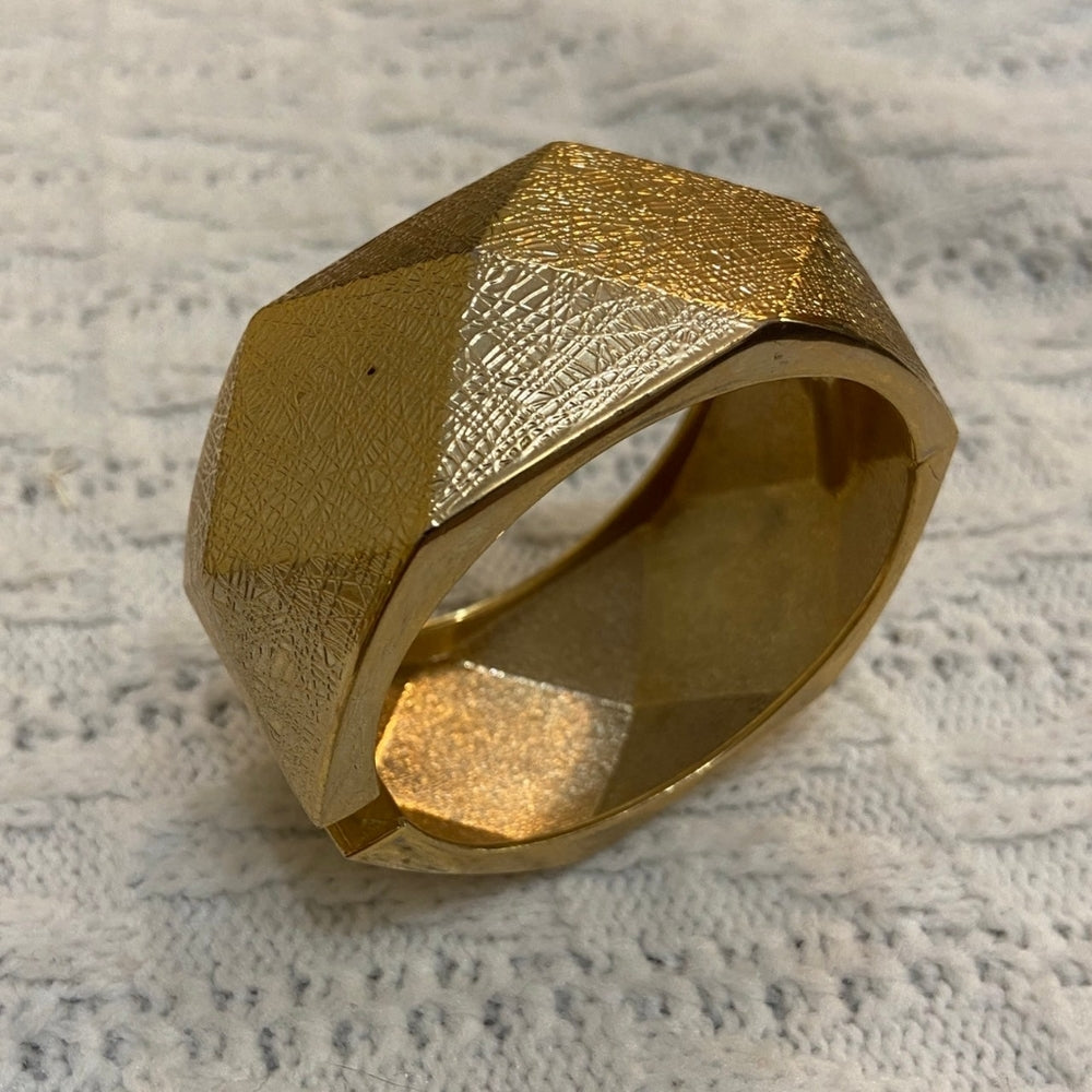 Vintage Gold Hinge Bangle with Faceted Diamond Design