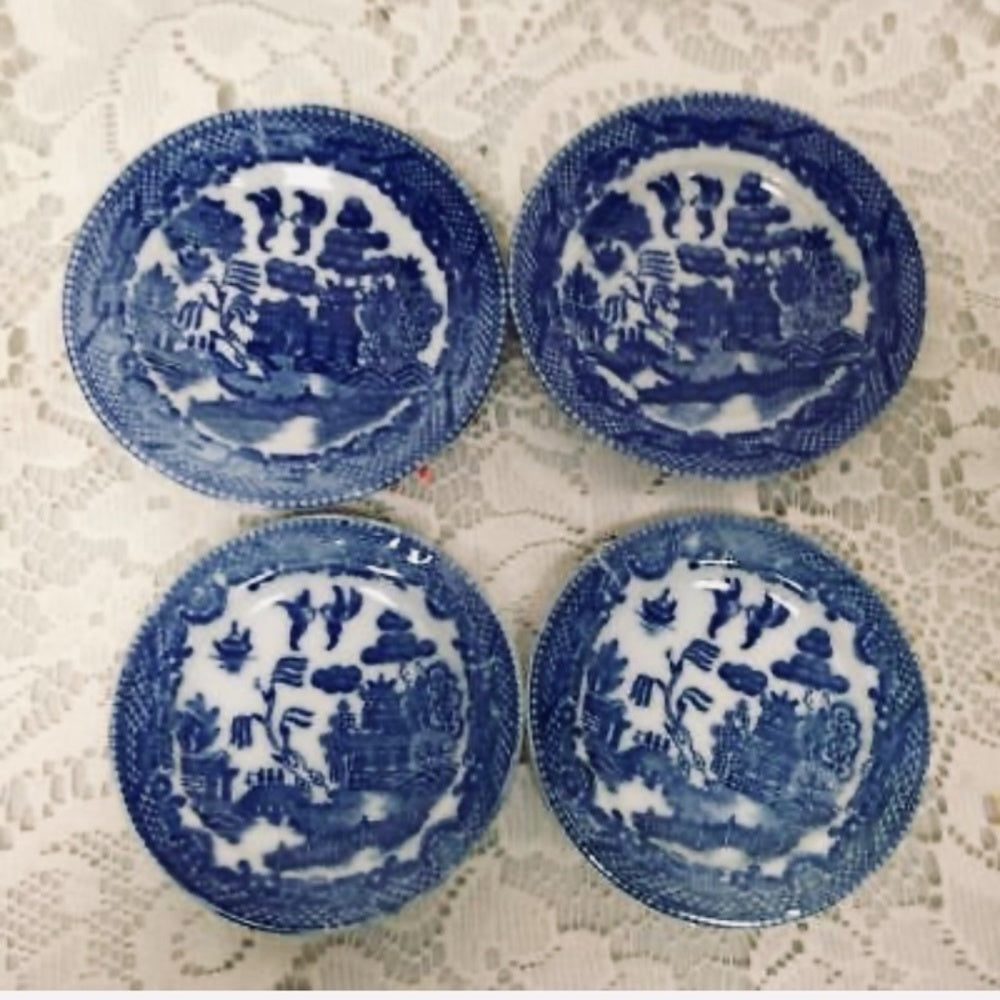 Vintage Occupied Japan Blue Willow 17pc Child’s Tea Set w/ Bamboo Picnic Basket