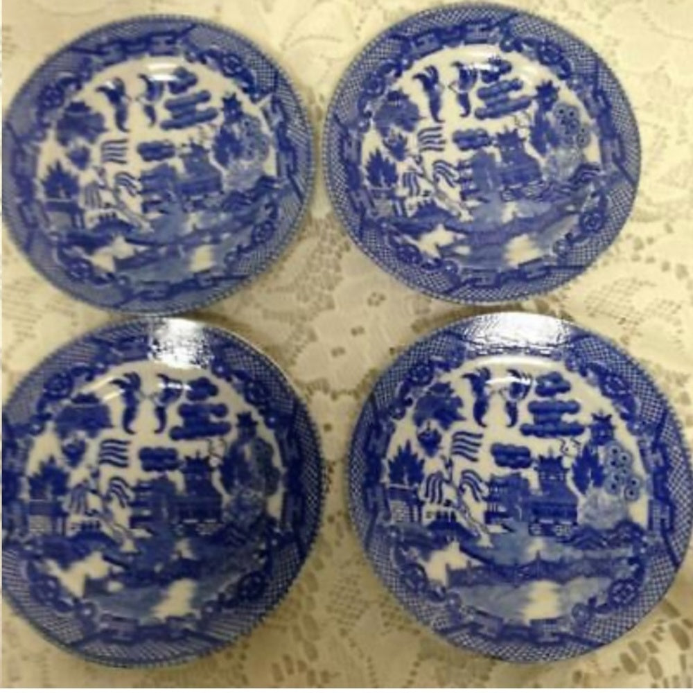 Vintage Made in Japan, Blue Willow 21pc Child’s Tea-Dinner Set with Pink Basket