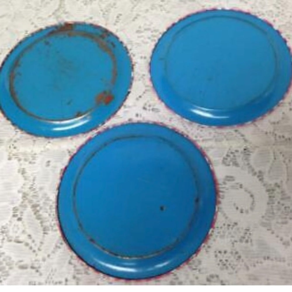 1940-50s Ohio Art, Red Plaid 14-pc Child’s Tin Tea Set