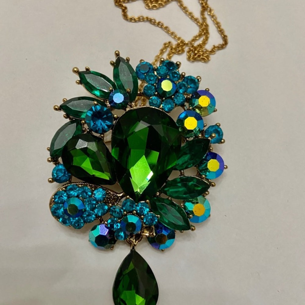Elegant Chunky 3in x 2.5in Rhinestone Brooch-Pendant