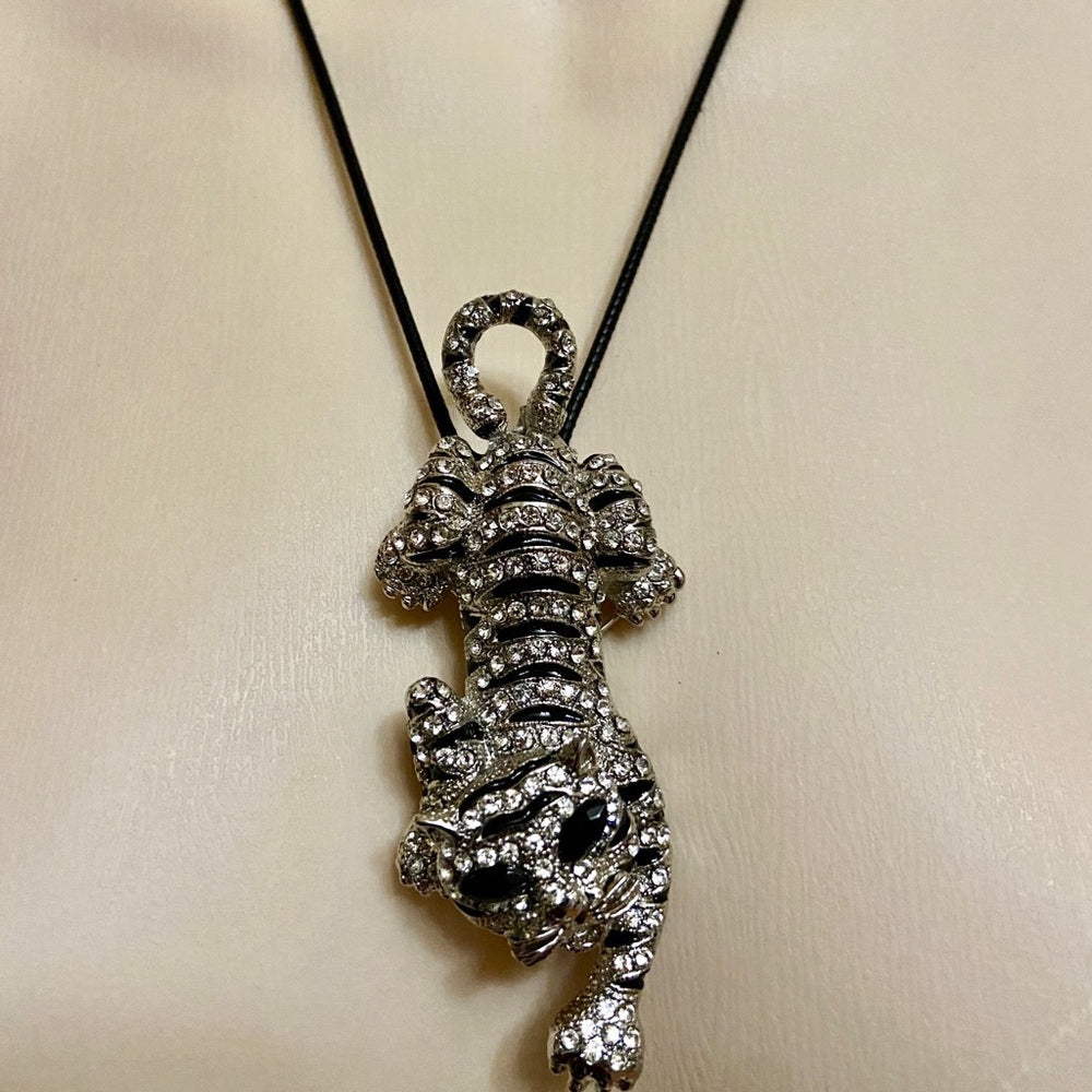 Elegant Chunky 4in x 2in clear and Black Rhinestone Tiger Brooch-Pendant