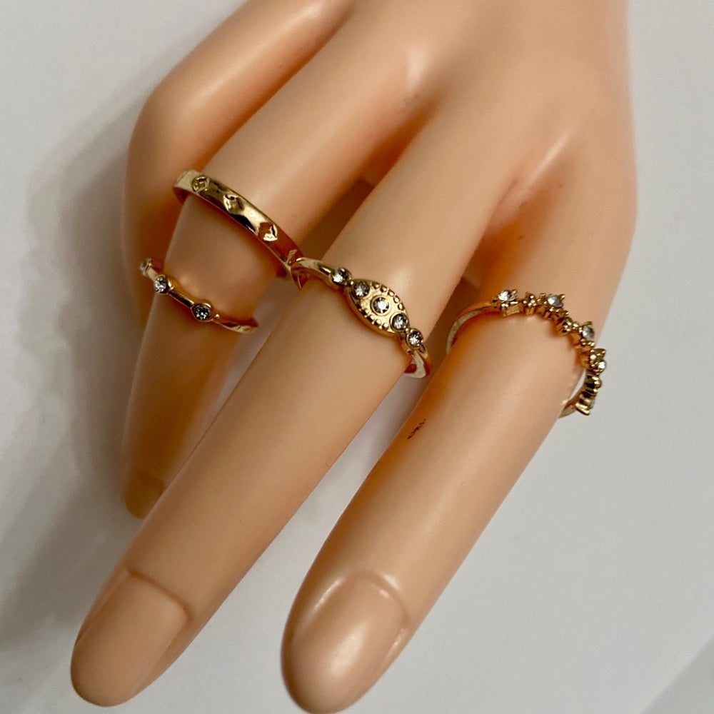 Vintage 4pc Gold Tiny Rings