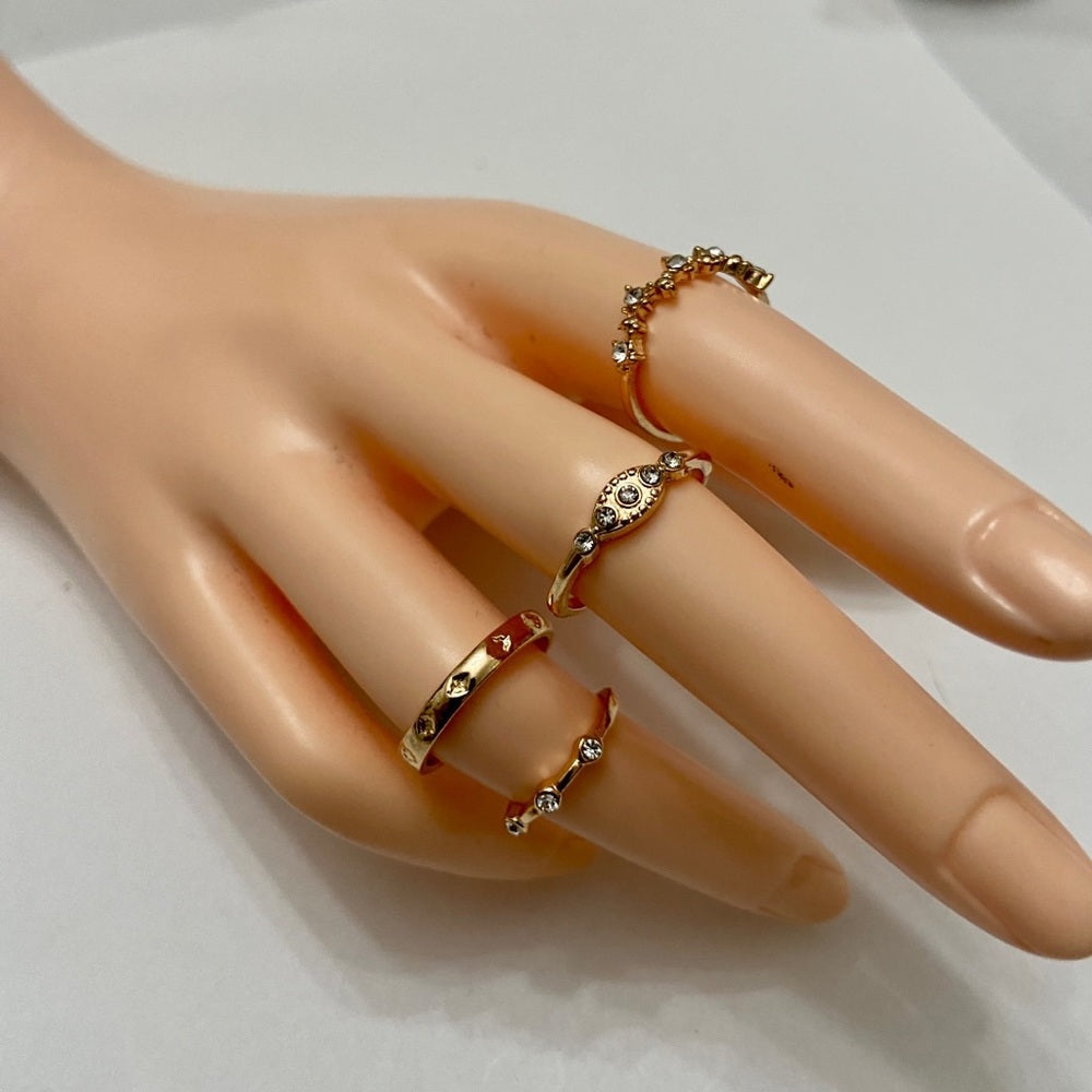 Vintage 4pc Gold Tiny Rings