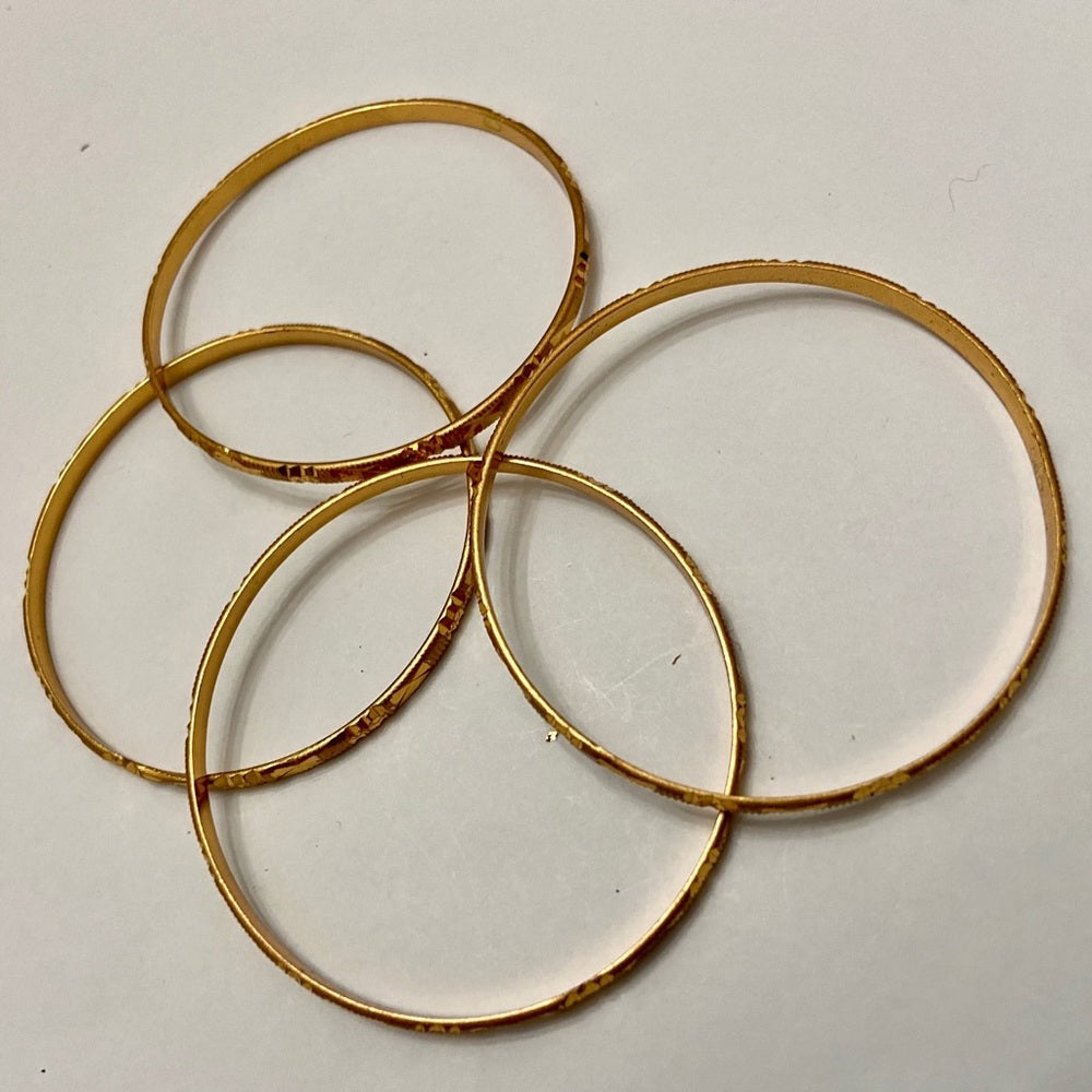 Elegant, 4pc Set Gold 1/5in W Etched 7in C Bangle Bracelet