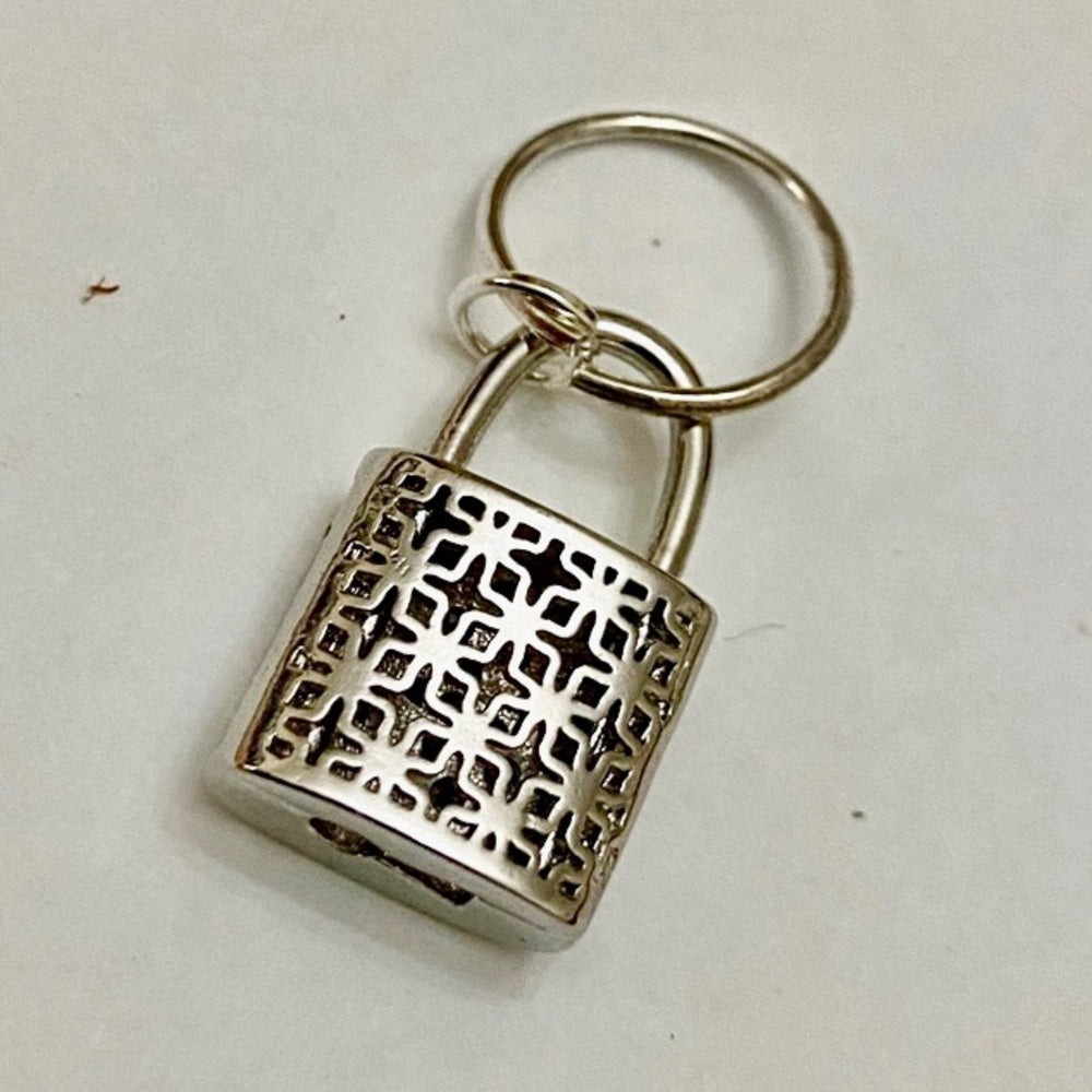 Silver Tone Elegant Padlock Charm with 16in Chain Necklace