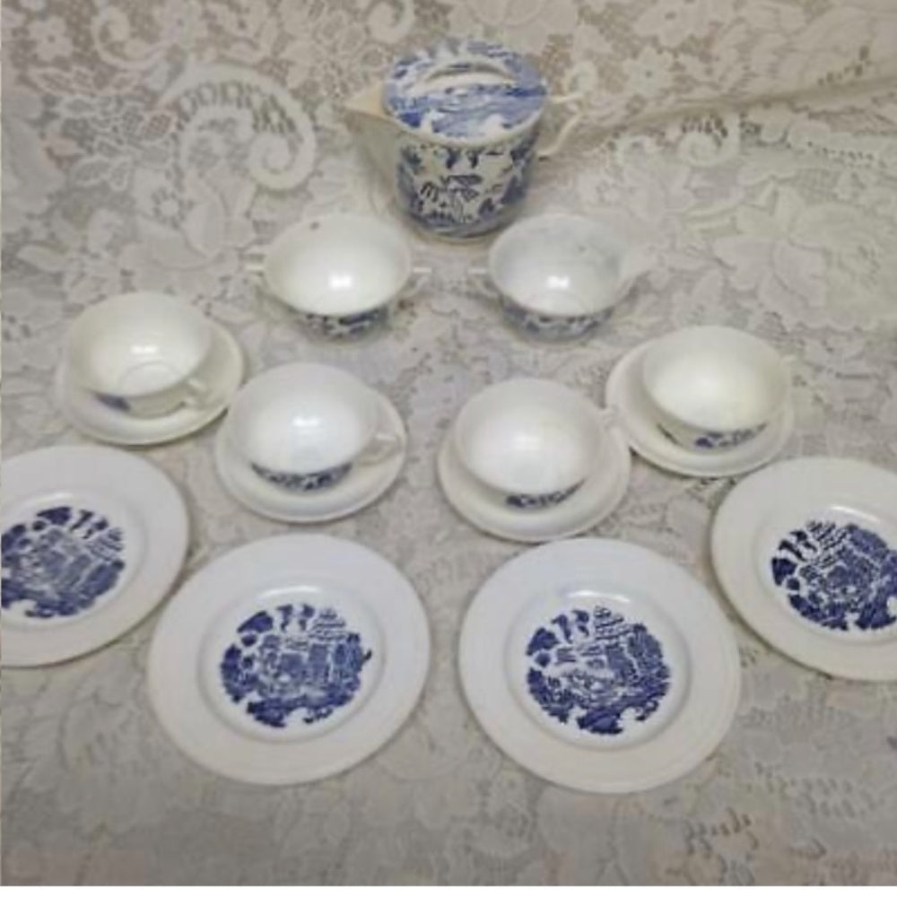 1950s 16-pc Ideal Blue Willow, Child’s Tea Set