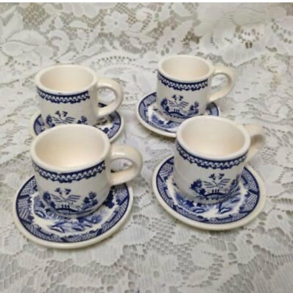 Vintage, Blue Willow, 13pc Child’s Tea Set - Wicker Picnic Basket