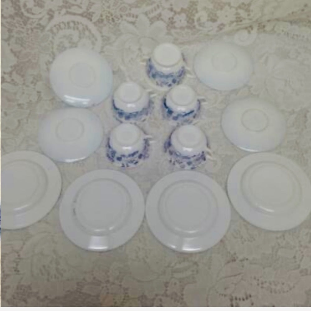 1950s 13-pc Ideal Blue Willow, Child’s Tea Set