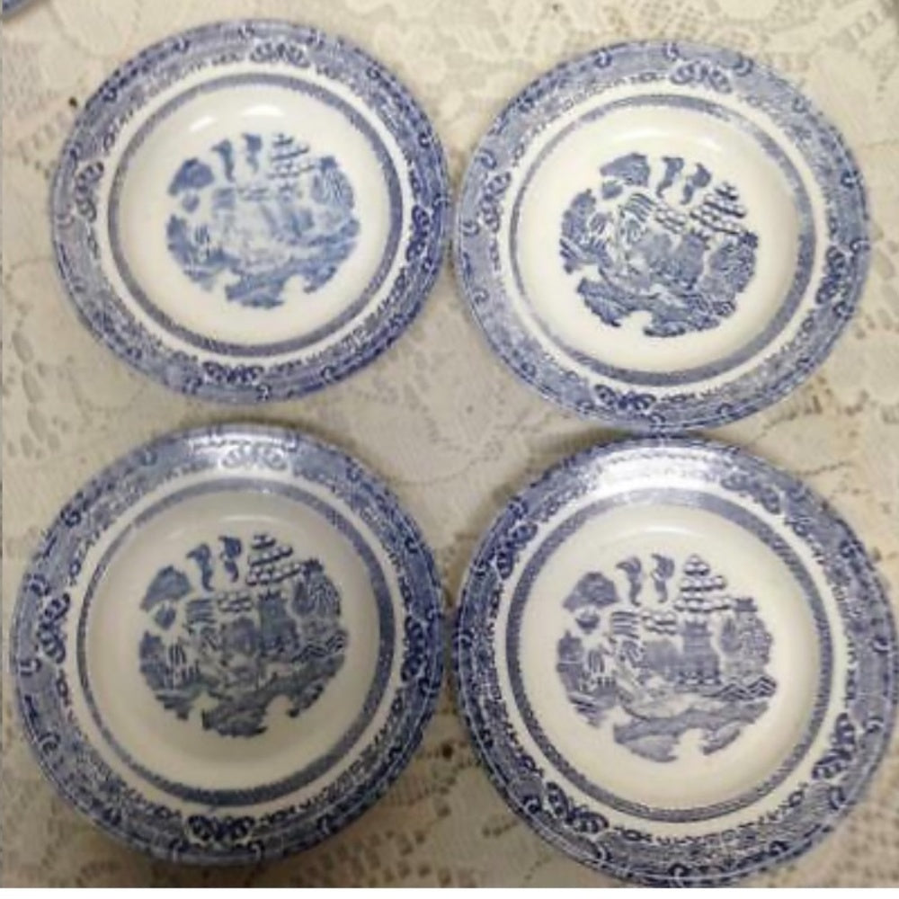 1950s 13-pc Ideal Blue Willow, Child’s Tea Set