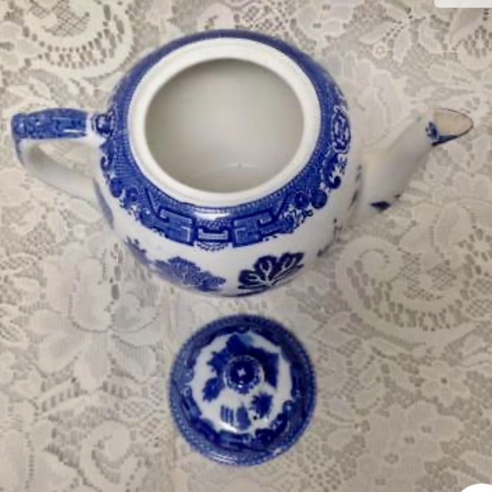 Vintage, Allerton, Blue Willow 6pc Tea and Dinner Set for 1