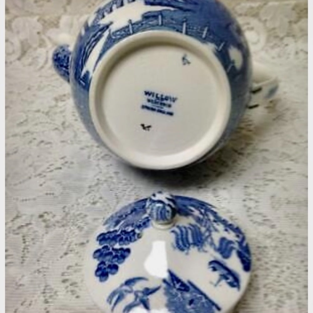 Vintage, Wedgwood, Etruria England, 8-pc Blue Willow Tea Set