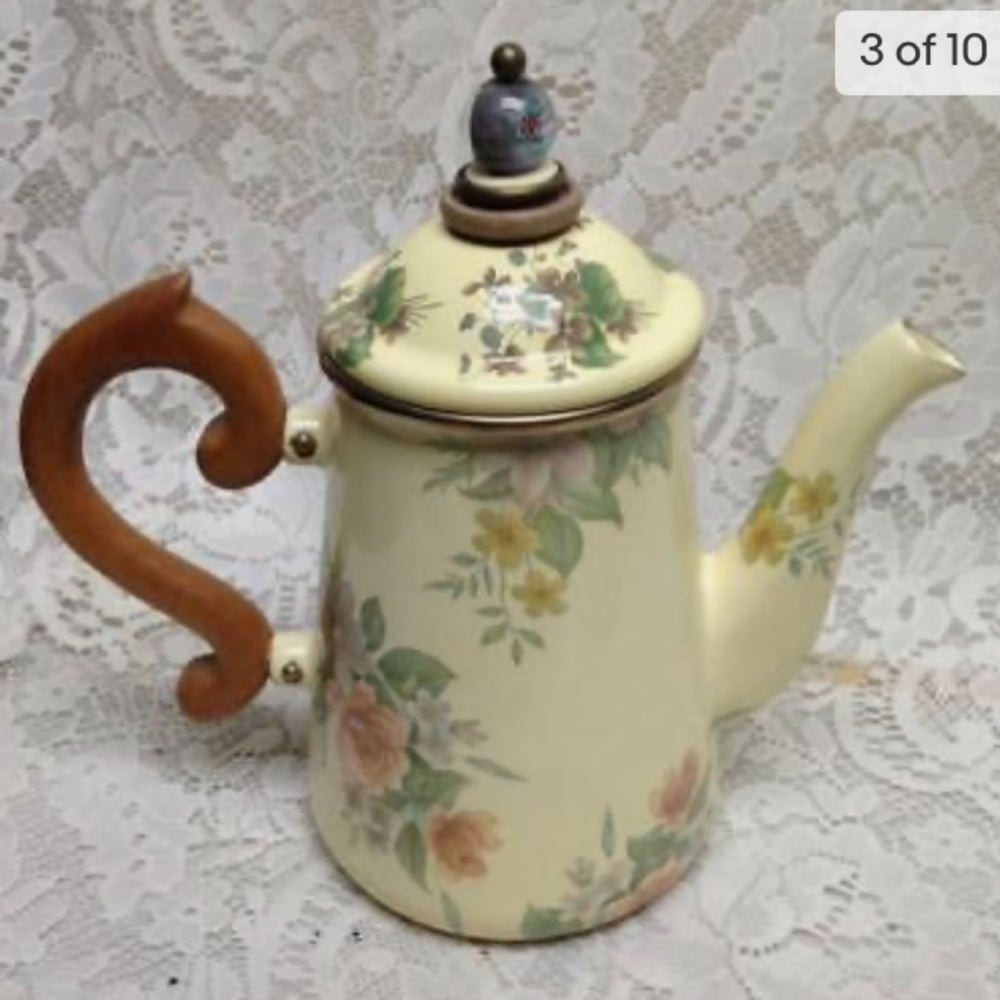 Vintage MacKenzie Childs Ltd., Beige Floral Enamelware, 8pcTea or CampSet (4ZO10